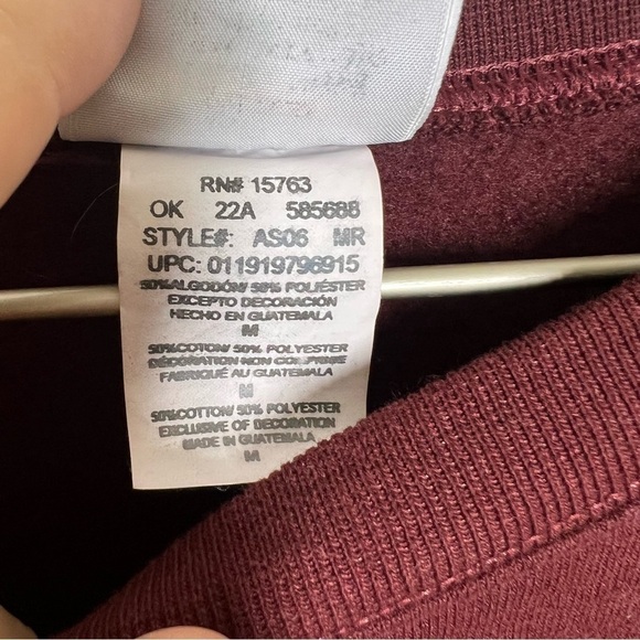 Champion Eco Glory to Glory Graphic Maroon Red Crew Neck Sweatshirt Size Medium - Picture 8 of 8